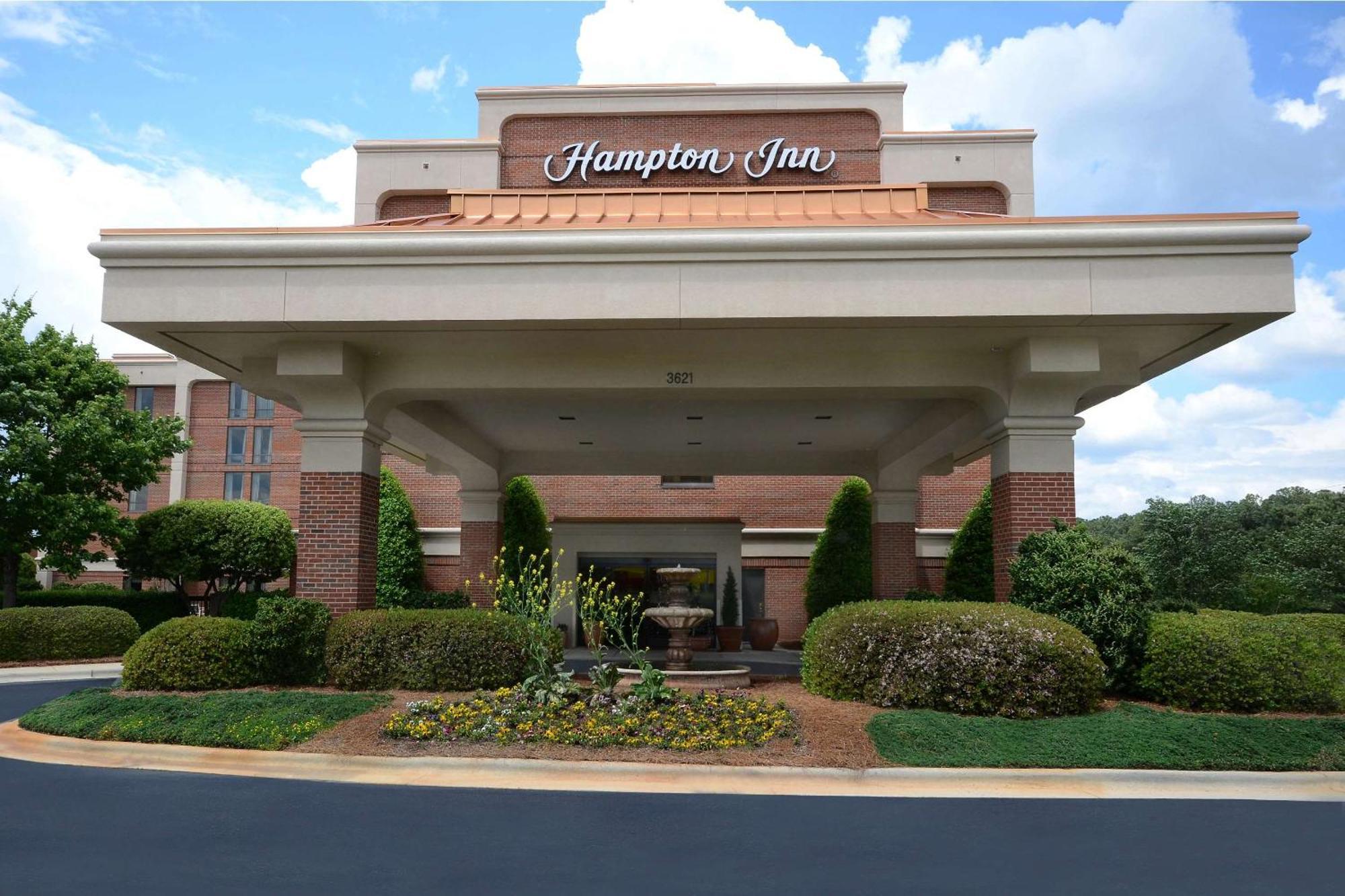 Hampton Inn Raleigh Capital Blvd North Exterior photo